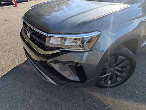 Used 2024 Volkswagen Taos S image 13