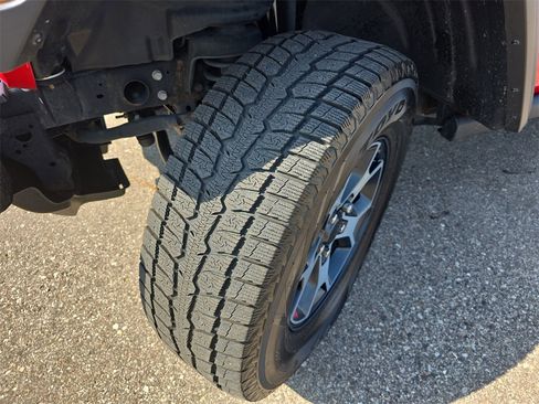 Used 2019 Jeep Wrangler Unlimited Rubicon w/ Cold Weather Group image 33