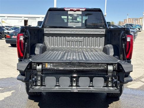 New 2026 GMC Sierra 2500 Denali w/ Denali Reserve Package image 8