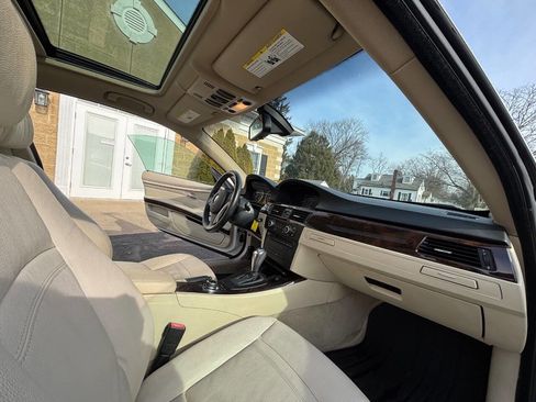 Used 2013 BMW 328i xDrive Coupe image 10