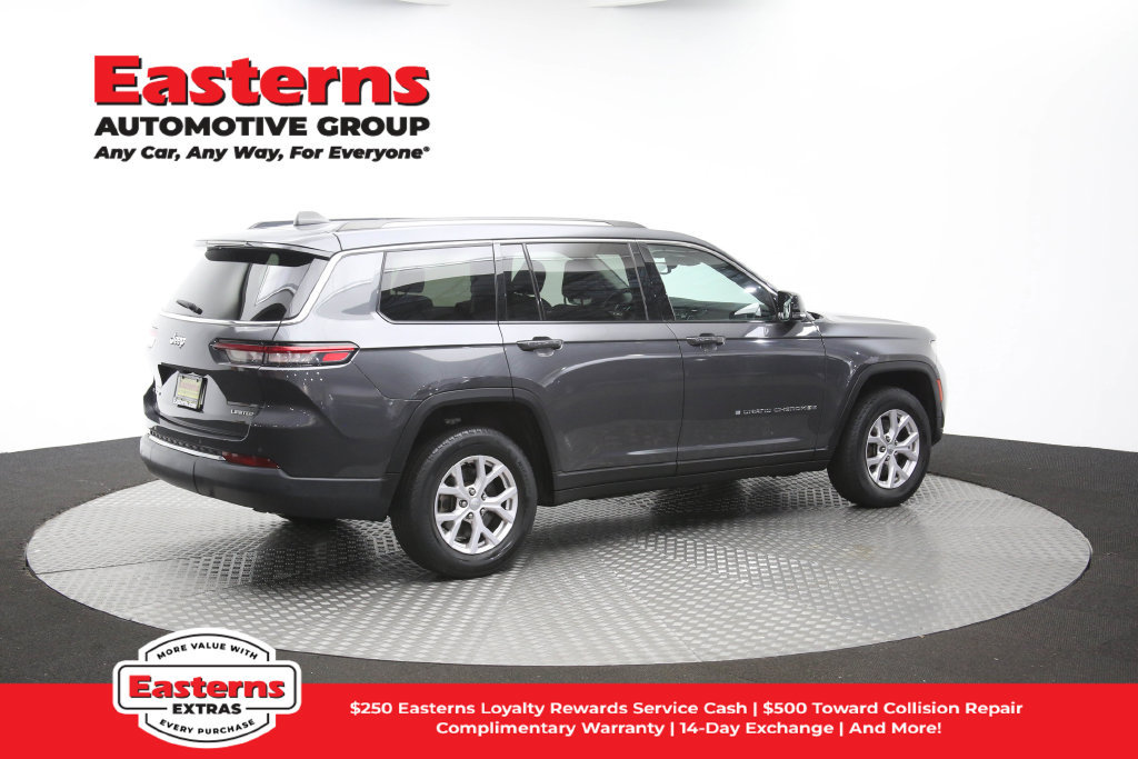 Used 2022 Jeep Grand Cherokee L Limited AWD/4WD image 47