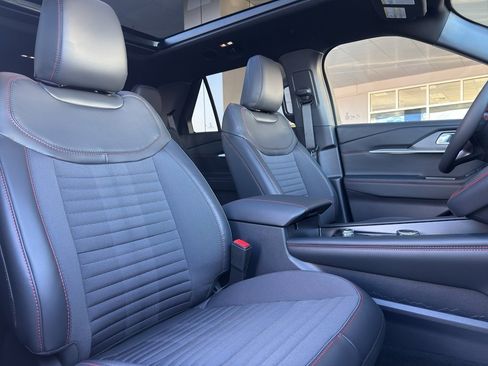 New 2026 Ford Explorer ST-Line w/ ST-Line Street Pack image 33