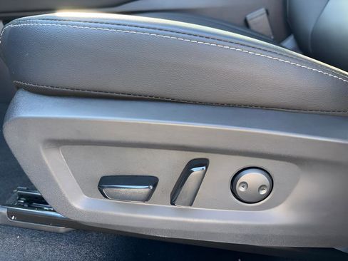 Certified 2025 Nissan Murano SL image 13