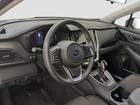 Used 2024 Subaru Outback Premium AWD/4WD image 18