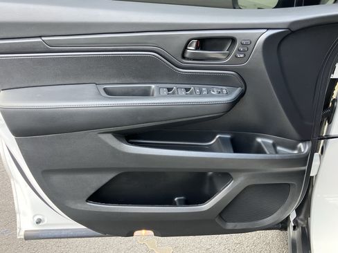 Certified 2025 Honda Odyssey EX-L image 14