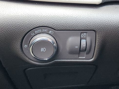 Used 2013 Buick Verano Leather image 26