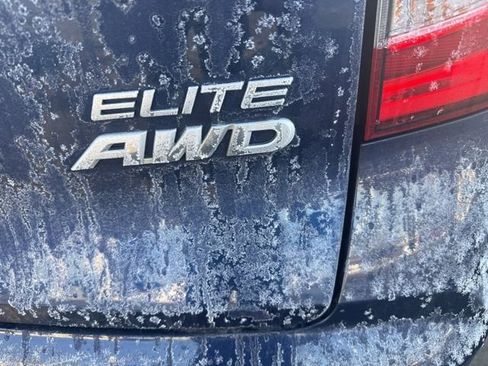 Used 2020 Honda Pilot Elite image 4