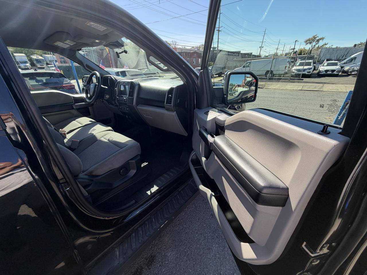 Used 2020 Ford F150 XLT w/ Trailer Tow Package AWD/4WD image 19