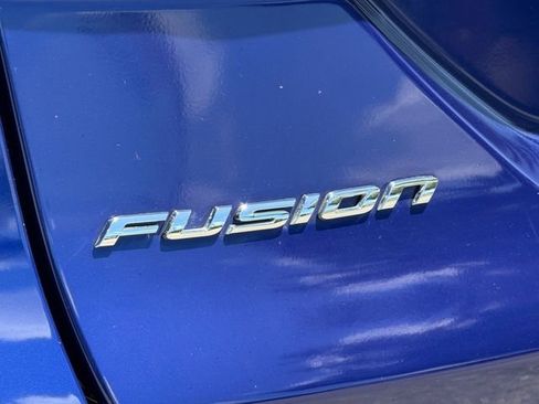 Used 2016 Ford Fusion Titanium FWD image 11