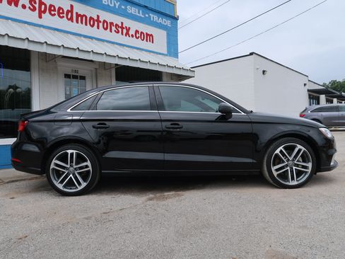 Used 2019 Audi A3 2.0T Premium w/ Convenience Package FWD image 4