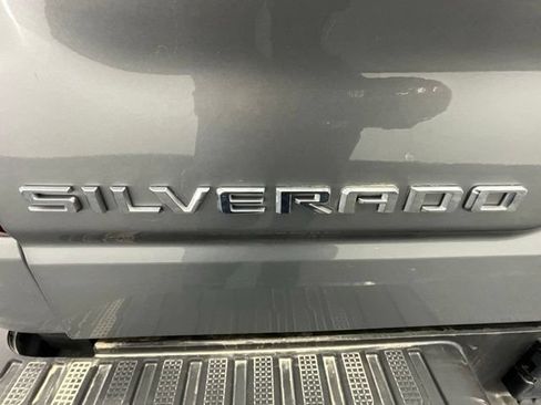 Used 2024 Chevrolet Silverado 1500 LT AWD/4WD image 28