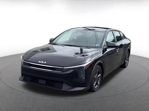 Used 2025 Kia K4 FWD image 7