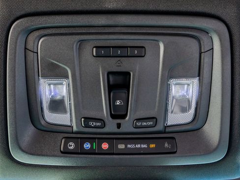 Used 2023 GMC Sierra 1500 AT4 w/ AT4 Premium Package image 29