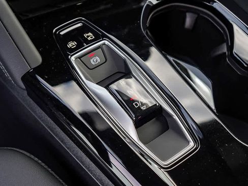 New 2025 Audi Q5 Premium image 21