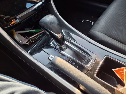 Used 2017 Honda Accord LX image 29