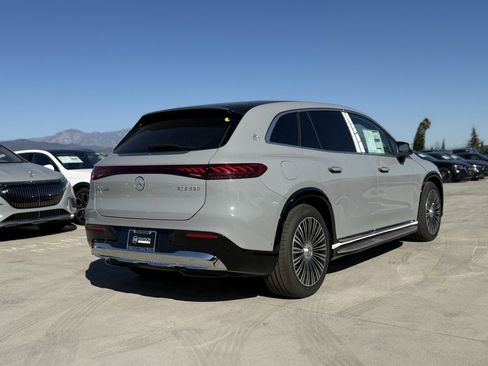 New 2025 Mercedes-Benz Maybach EQS 680 4MATIC image 11