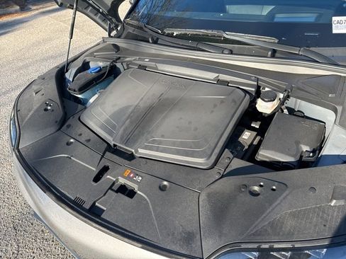 Used 2024 Genesis GV60 Performance image 27