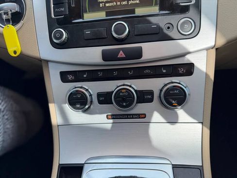 Used 2014 Volkswagen CC R-Line FWD image 42