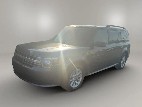Used 2016 Ford Flex SE image 1