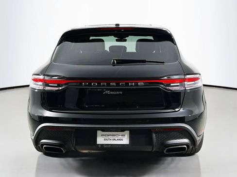 Used 2025 Porsche Macan image 10