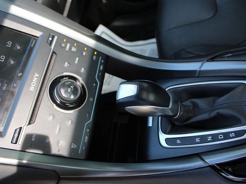 Used 2014 Ford Fusion Titanium image 25