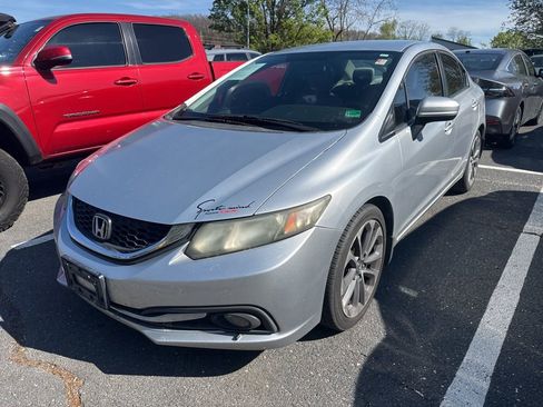 Used 2014 Honda Civic LX image 2