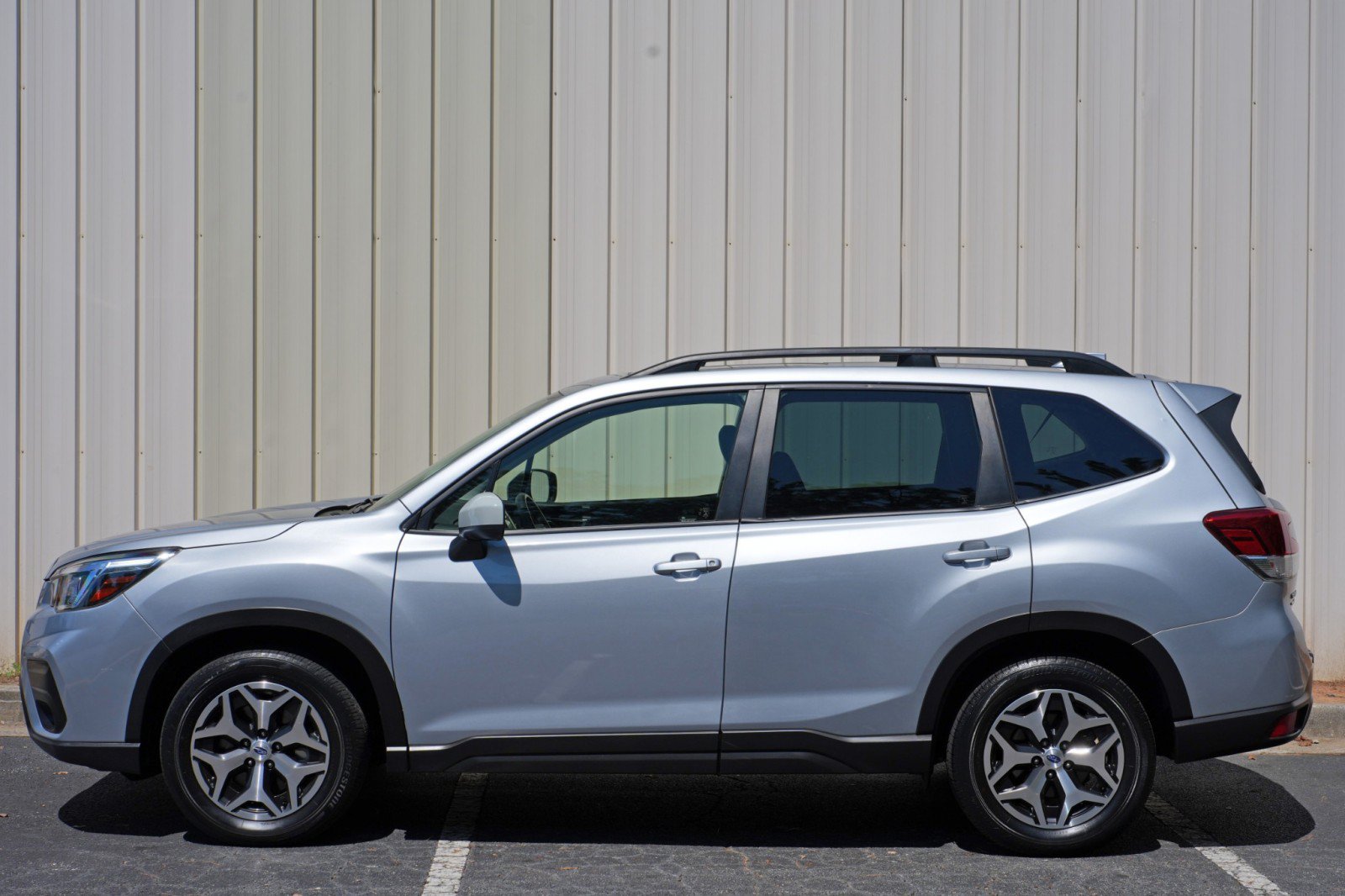 Used 2020 Subaru Forester Premium AWD/4WD image 48