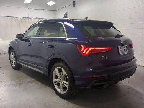 Used 2022 Audi Q3 2.0T Premium w/ Convenience Package image 8