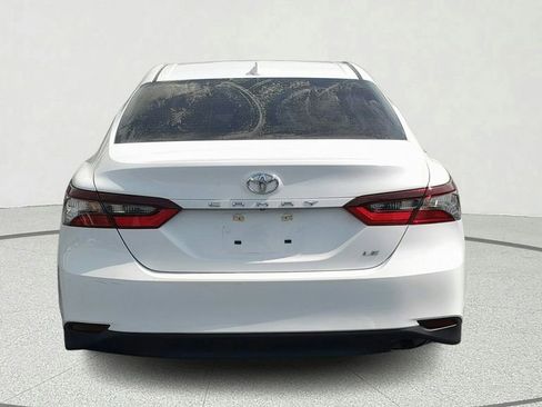 Used 2023 Toyota Camry LE FWD image 5