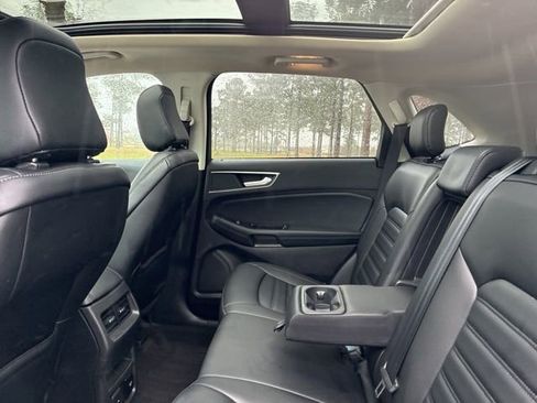 Used 2020 Ford Edge SEL w/ Convenience Package image 22