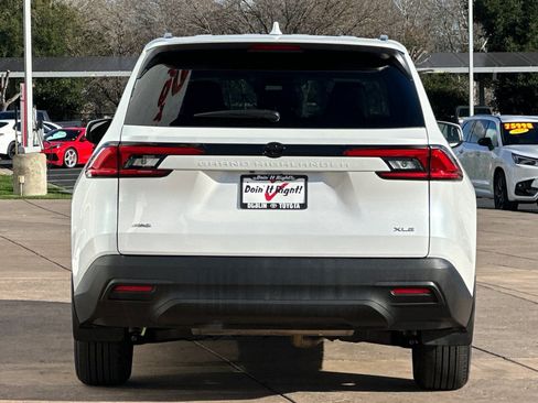 Certified 2024 Toyota Grand Highlander XLE image 6