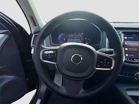 Used 2024 Volvo XC90 B5 Core image 39
