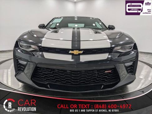 Used 2016 Chevrolet Camaro SS image 2