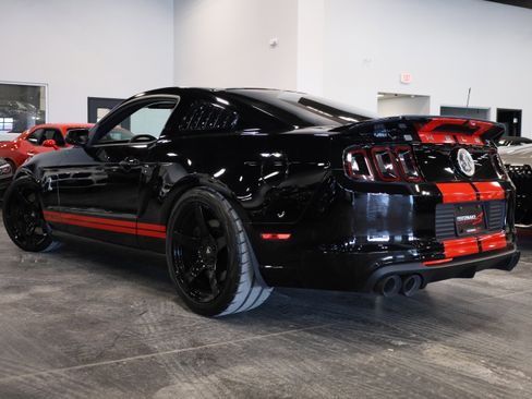 Used 2014 Ford Mustang Shelby GT500 w/ Equipment Group 821A image 4