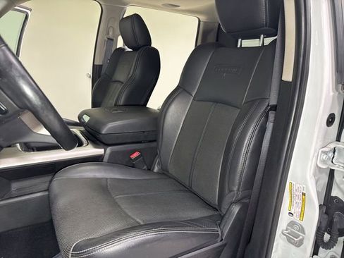 Used 2018 RAM 2500 Laramie AWD/4WD image 16