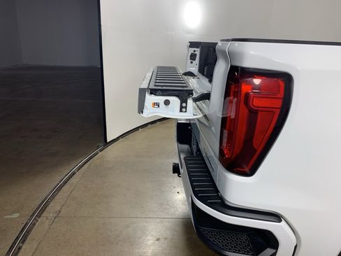 Used 2023 GMC Sierra 1500 Denali w/ Denali Reserve Package image 13