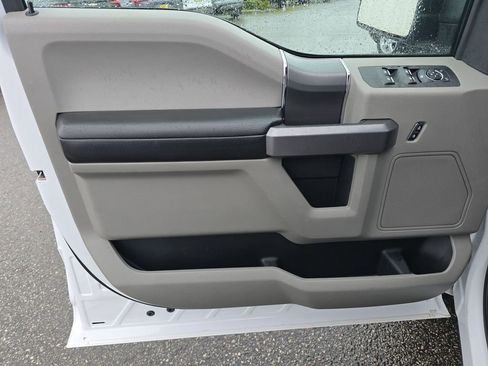 Used 2019 Ford F150 XLT w/ Equipment Group 301A Mid image 23