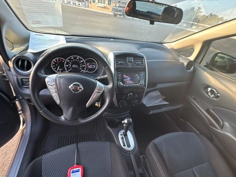 Used 2016 Nissan Versa Note SV w/ SV Appearance Package FWD image 6