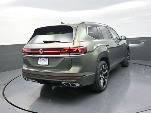 New 2026 Volkswagen Atlas SEL Premium R-Line image 10