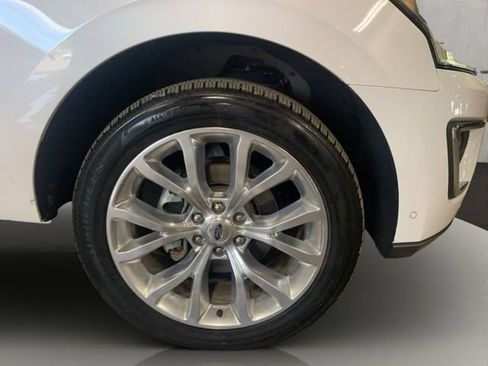 Used 2018 Ford Expedition Max Limited w/ Equipment Group 302A AWD/4WD image 32