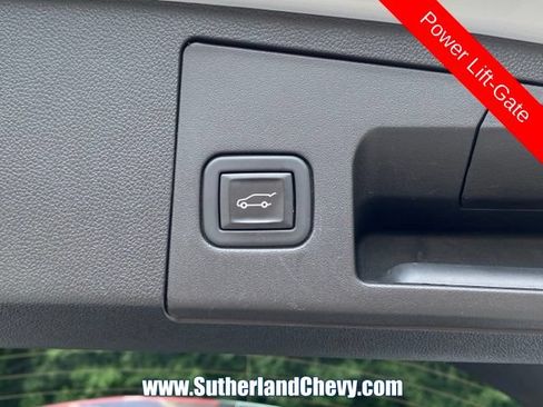 Used 2023 Cadillac XT4 Sport w/ Sun And Sound Package AWD/4WD image 49