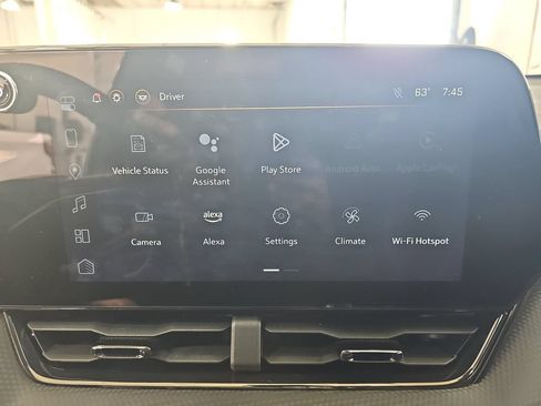 Certified 2025 Chevrolet Equinox RS w/ Safety and Technology Package FWD image 28