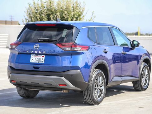 Used 2023 Nissan Rogue S FWD image 5