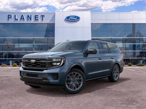 New 2027 Ford Expedition Platinum w/ Stealth Appearance Package RWD image 2