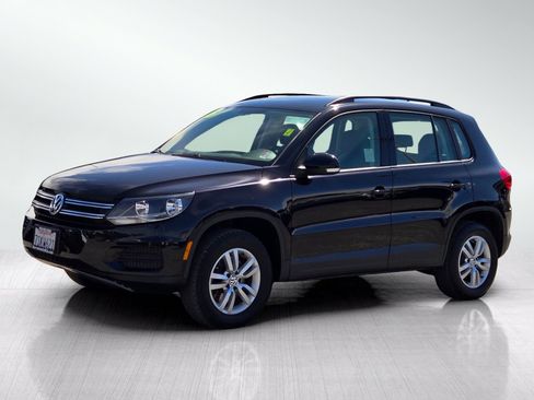 Used 2016 Volkswagen Tiguan S FWD image 8