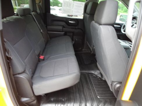 Used 2019 Chevrolet Silverado 1500 4x4 Crew Cab w/ WT Convenience Package image 28
