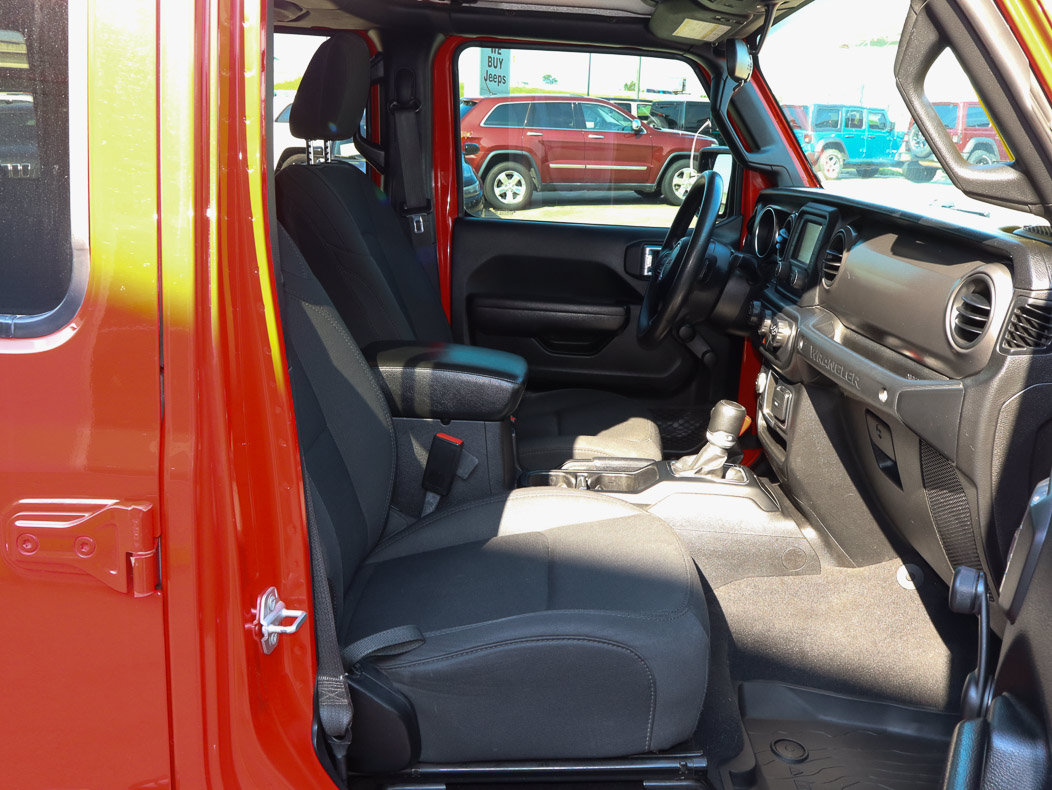 Used 2021 Jeep Wrangler Unlimited Sport AWD/4WD image 19