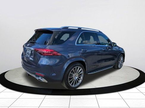 Used 2026 Mercedes-Benz GLE 450 4MATIC image 3