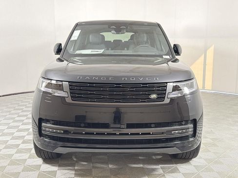 New 2026 Land Rover Range Rover Long Wheelbase SE image 8