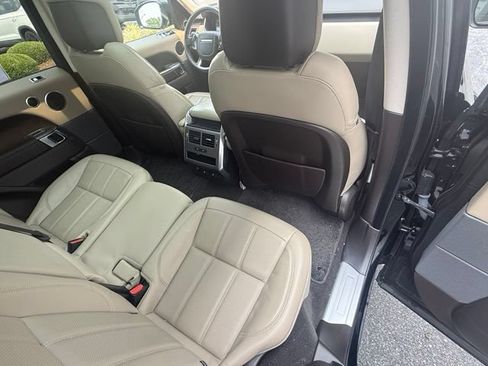 Used 2020 Land Rover Range Rover Sport HSE AWD/4WD image 35